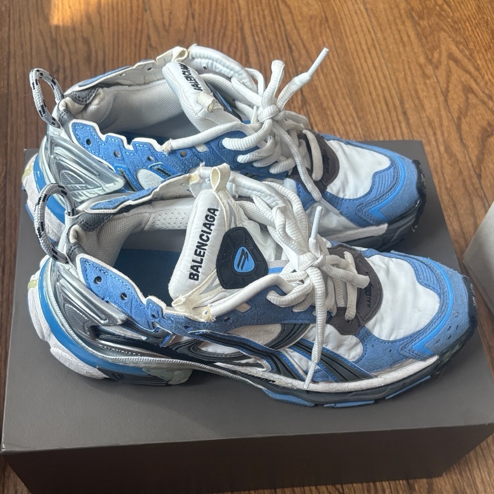 Balenciaga Dynamic Blue and White Trainers